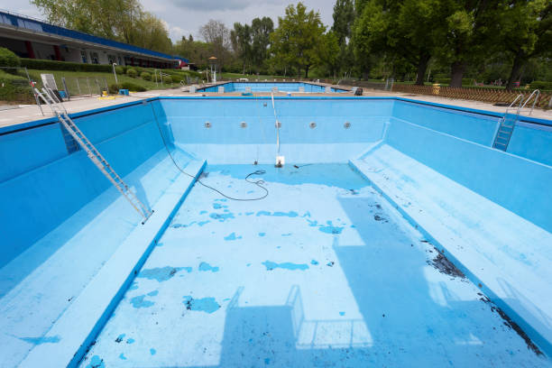 Best Flood damage cleanup  in Nuevo, CA